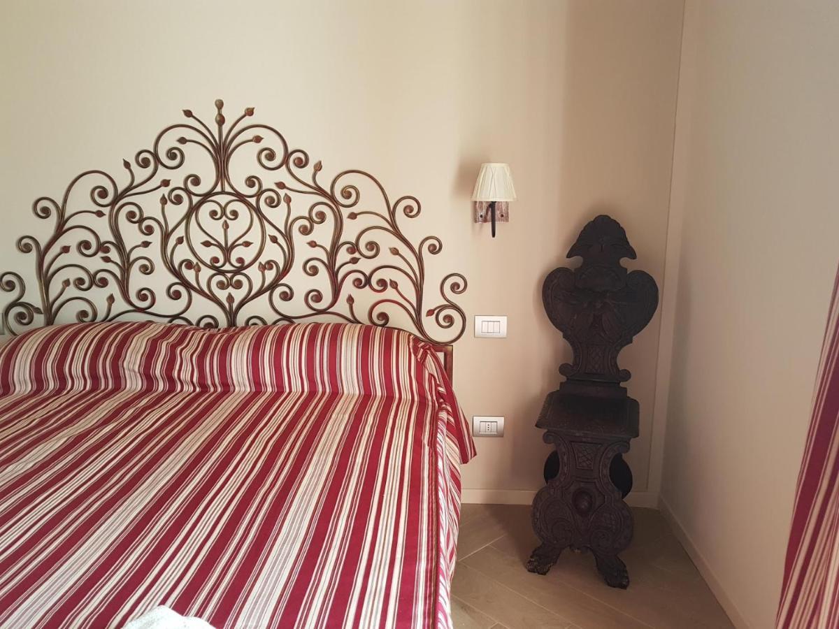 Casa Taro Bed & Breakfast Marsaglia  Екстериор снимка